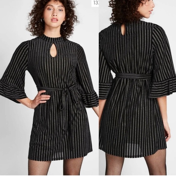 Mod Cloth Elegant Black Striped Dress size Medium - Picture 1 of 11